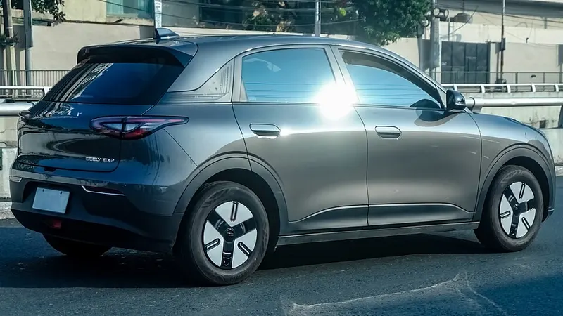 Foto do Geely EX2
