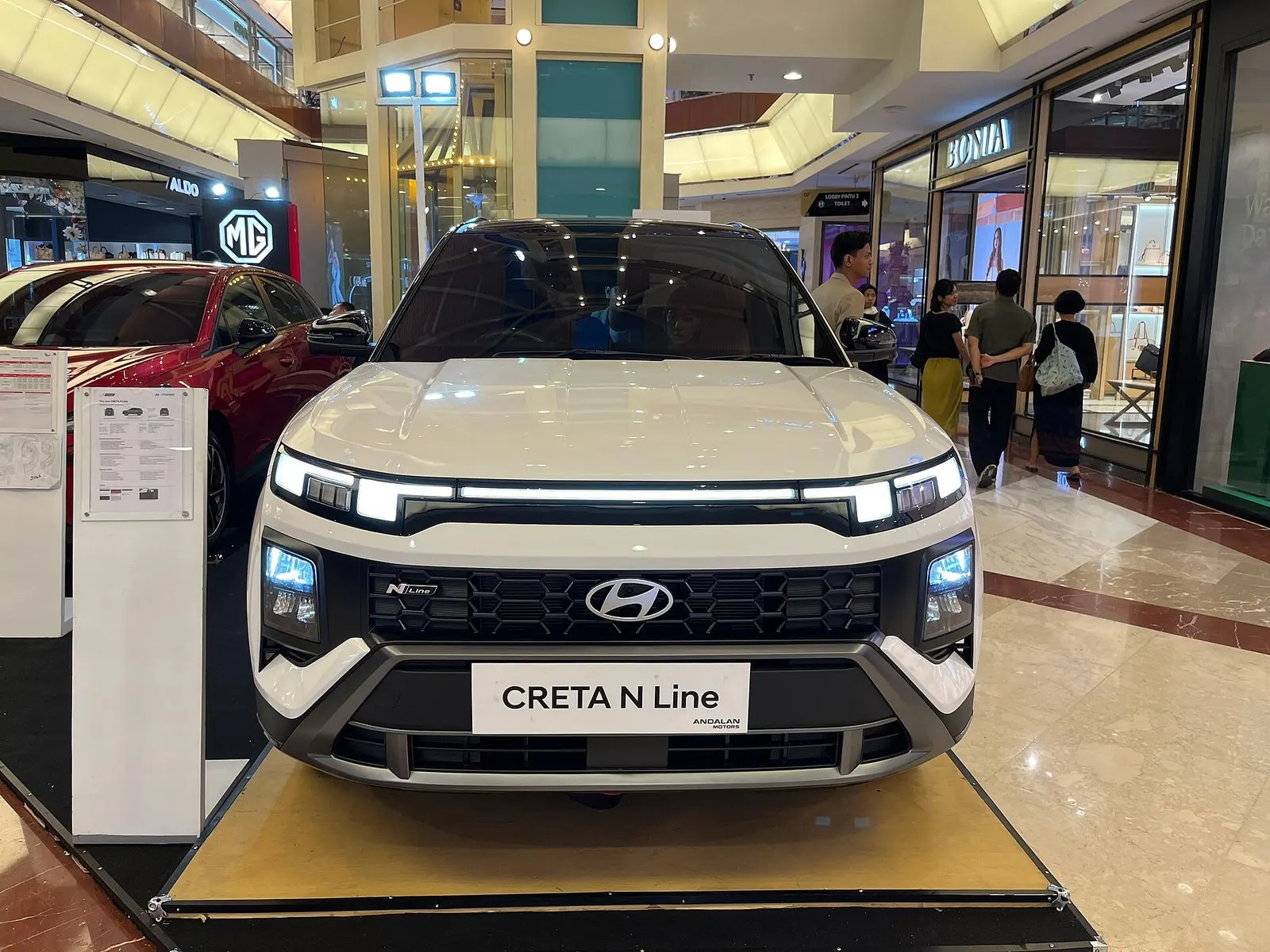 Hyundai Creta N Line em exposição