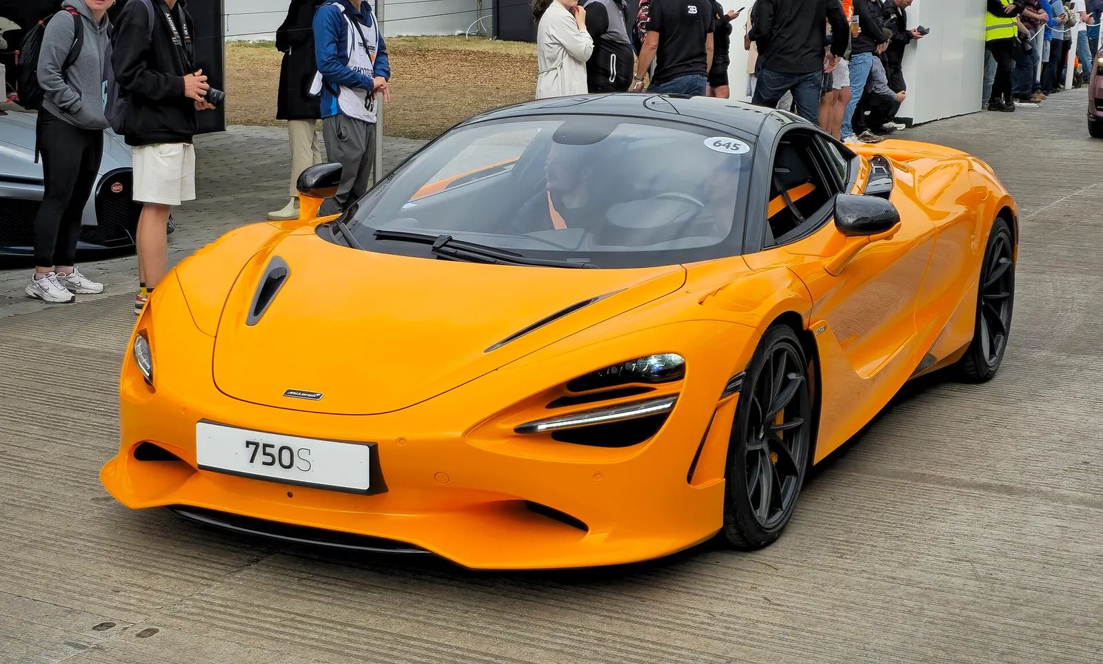 Foto do McLaren 750S