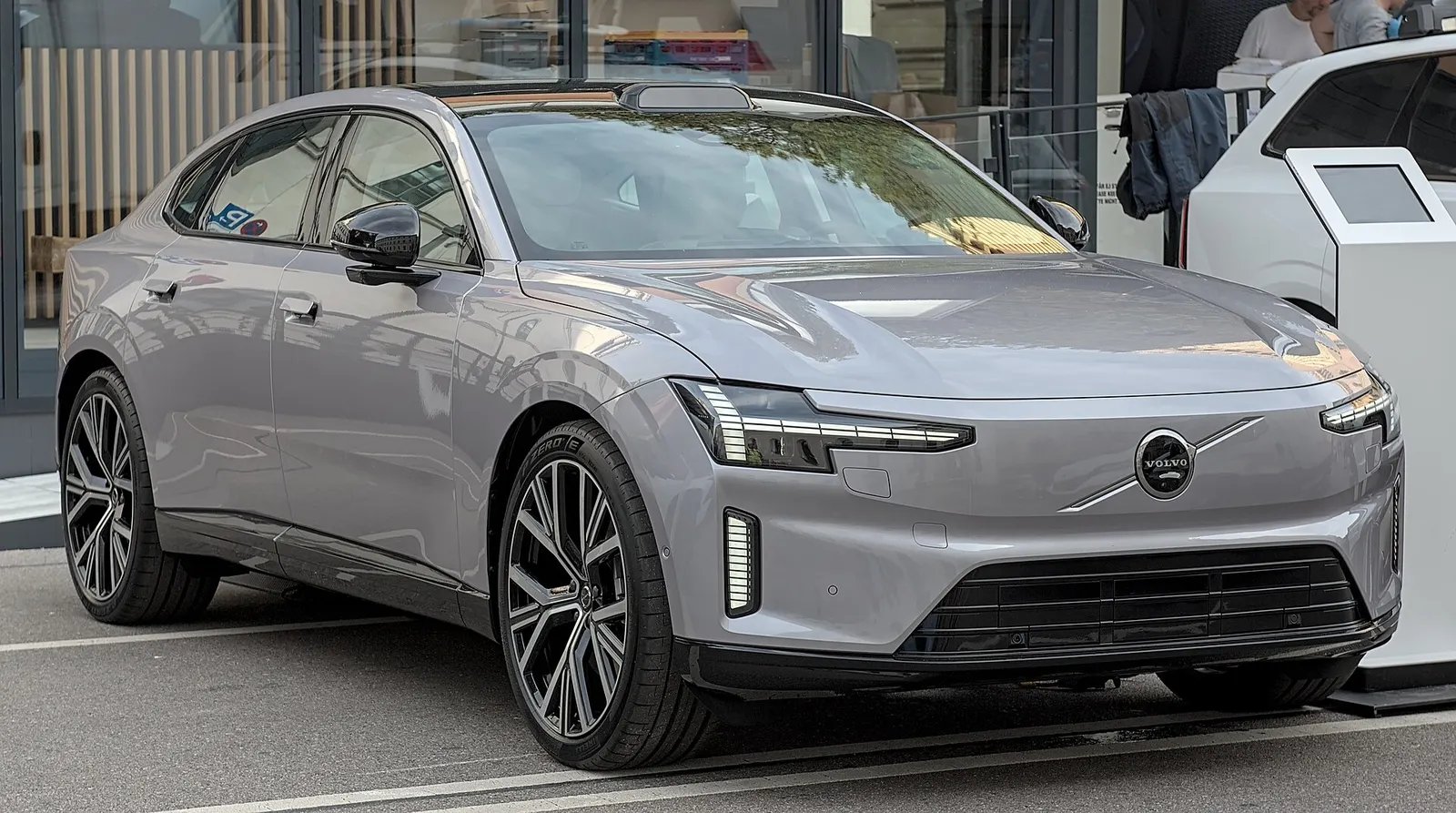Foto do Volvo ES90